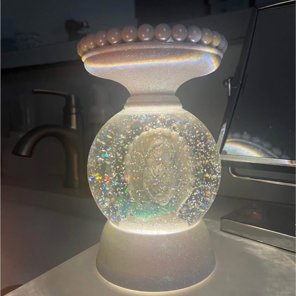 Bath & Body Works Other - Bath & Body Works Mermaid Water Globe 3 Wick Candle Holder